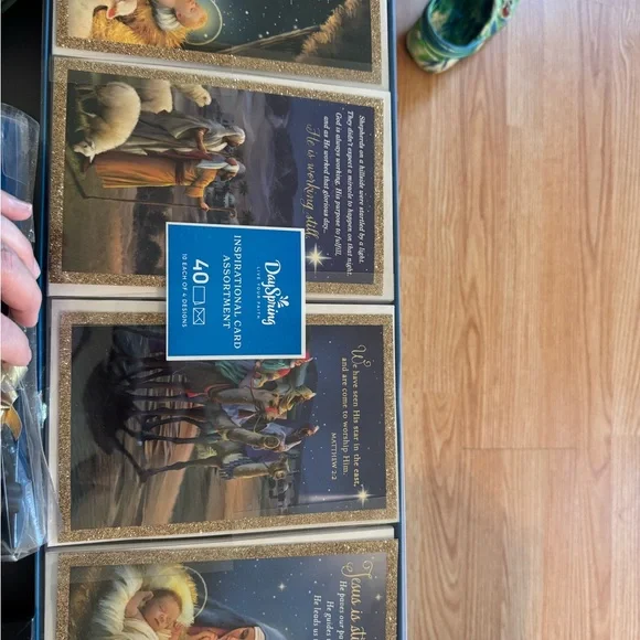 DaySpring Christmas Card Collection - Picture 4 of 6